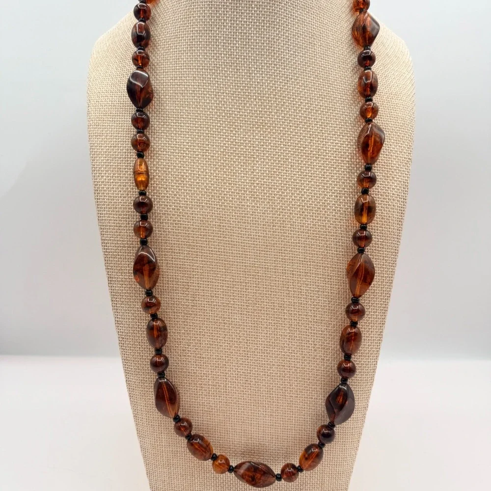 Vintage Y2K Amber Black Beaded Necklace Boho Women's Classic Fashion Jewelry